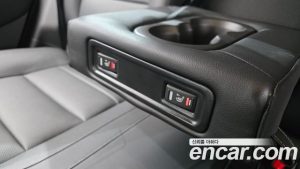 Renault-KoreaSamsung QM6 2.0 LPe RE 2WD 2026 года из Южной Кореи