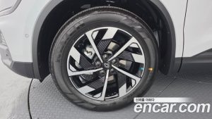 Renault-KoreaSamsung QM6 2.0 LPe RE 2WD 2026 года из Южной Кореи