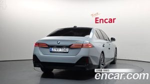 BMW 5-Series 520i M Sport 2024 года из Южной Кореи