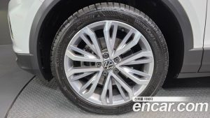Volkswagen T-Roc 2.0 TDI Prestige 2022 года из Южной Кореи