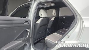 Volkswagen T-Roc 2.0 TDI Prestige 2022 года из Южной Кореи