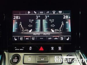 Audi Q8 e-tron 55 4WD 2024 года из Южной Кореи