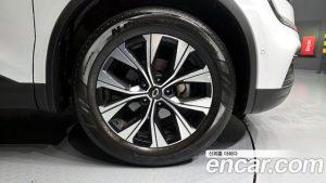 Renault-KoreaSamsung QM6 2.0 GDe LE Signature 2WD 2023 года из Южной Кореи