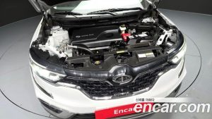 Renault-KoreaSamsung QM6 2.0 GDe LE Signature 2WD 2023 года из Южной Кореи