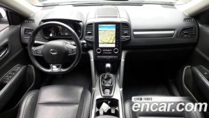 Renault-KoreaSamsung QM6 2.0 GDe LE Signature 2WD 2023 года из Южной Кореи