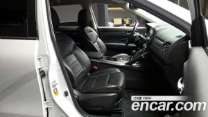 Renault-KoreaSamsung QM6 2.0 GDe LE Signature 2WD 2023 года из Южной Кореи