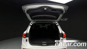 Renault-KoreaSamsung QM6 2.0 GDe LE Signature 2WD 2023 года из Южной Кореи