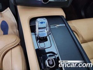 Volvo XC90 B6 ULTIMATE Bright 2023 года из Южной Кореи