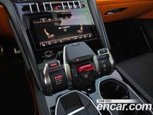 Lamborghini Urus 4.0 V8 S 2023 года из Южной Кореи