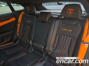 Lamborghini Urus 4.0 V8 S 2023 года из Южной Кореи