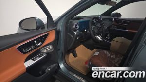 Mercedes-Benz GLC-Class GLC300 4MATIC Avantgarde 2026 года из Южной Кореи