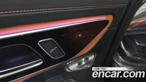 Mercedes-Benz GLC-Class GLC300 4MATIC Avantgarde 2026 года из Южной Кореи
