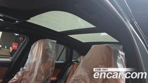 Mercedes-Benz GLC-Class GLC300 4MATIC Avantgarde 2026 года из Южной Кореи