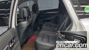 Renault-KoreaSamsung QM6 2.0 LPe RE Signature 2WD 2023 года из Южной Кореи