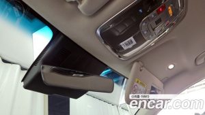 Genesis GV70 2.5T Бензин 2WD 2025 года из Южной Кореи