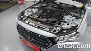 Mercedes-Benz E-Class E200 Avantgarde 2024 года из Южной Кореи