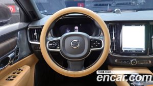 Volvo S90 B6 AWD Inscription 2022 года из Южной Кореи