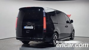 Hyundai Staria L3.5 Lounge 9-Seater 2024 года из Южной Кореи