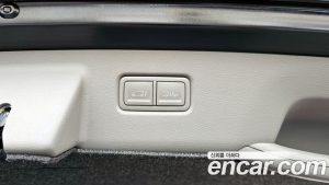 Hyundai Staria L3.5 Lounge 9-Seater 2024 года из Южной Кореи