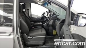Hyundai Staria Wagon 5 2025 года из Южной Кореи