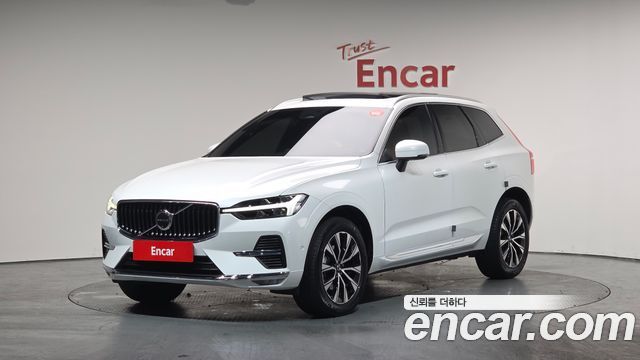 Volvo XC60 B5 ULTIMATE Bright 2024 года из Кореи