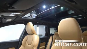 Volvo XC60 B5 ULTIMATE Bright 2024 года из Южной Кореи