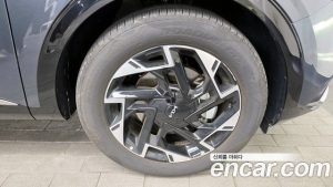 Kia Sportage Бензин 1.6 Turbo 2WD 2024 года из Южной Кореи