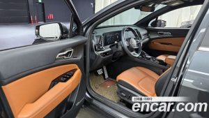 Kia Sportage Бензин 1.6 Turbo 2WD 2024 года из Южной Кореи