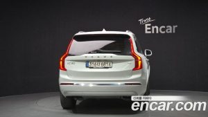 Volvo XC90 T8 ULTIMATE Bright HYBRID 2022 года из Южной Кореи