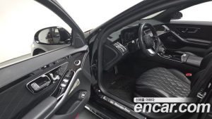 Mercedes-Benz S-Class S500L 4MATIC 2024 года из Южной Кореи