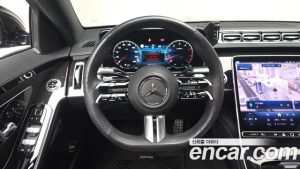 Mercedes-Benz S-Class S500L 4MATIC 2024 года из Южной Кореи