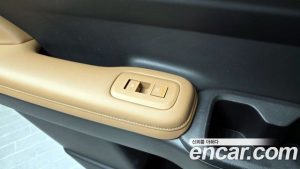 Hyundai Santafe Бензин 2.5T 2WD 2024 года из Южной Кореи