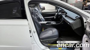 Hyundai Sonata 2.0 LPG() 2025 года из Южной Кореи