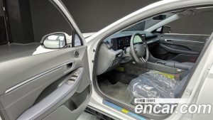 Hyundai Sonata 2.0 LPG() 2025 года из Южной Кореи