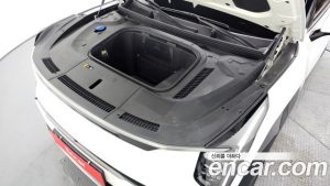 Kia EV9 Long Range 2024 года из Южной Кореи