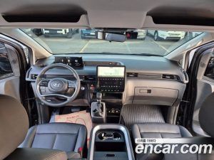 Hyundai Staria Wagon 5 2025 года из Южной Кореи