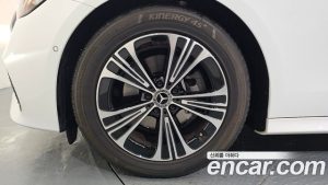 Mercedes-Benz E-Class E200 Avantgarde 2025 года из Южной Кореи