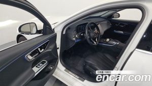 Mercedes-Benz E-Class E200 Avantgarde 2025 года из Южной Кореи