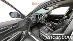 Renault-KoreaSamsung QM6 2.0 LPe RE Signature 2WD 2022 года из Южной Кореи