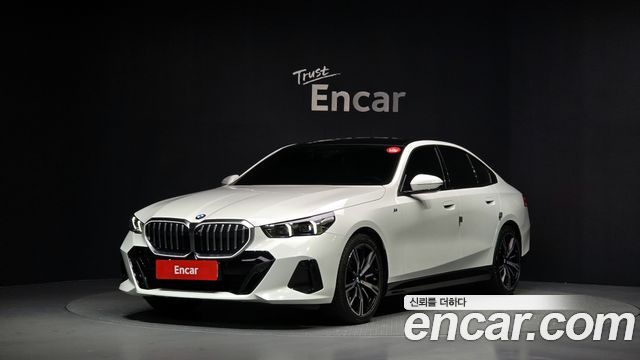 BMW 5-Series 530i xDrive M Sport 2024 года из Кореи