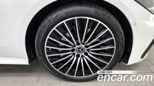 Mercedes-Benz CLE-Class CLE200 Coupe 2025 года из Южной Кореи