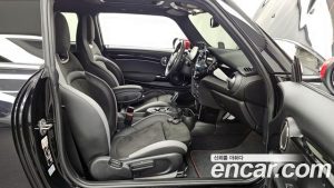 Mini Cooper JCW 2023 года из Южной Кореи