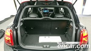 Mini Cooper JCW 2023 года из Южной Кореи