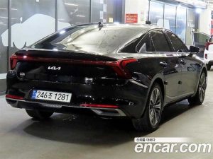 Kia K8 Signature 2024 года из Южной Кореи