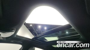 Mercedes-Benz C-Class C300 4MATIC Avantgarde 2024 года из Южной Кореи