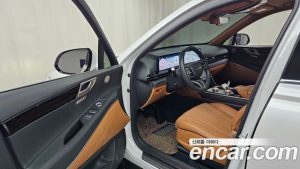 Genesis GV80 2.5T Бензин AWD 2024 года из Южной Кореи