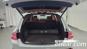 Genesis GV80 2.5T Бензин AWD 2024 года из Южной Кореи