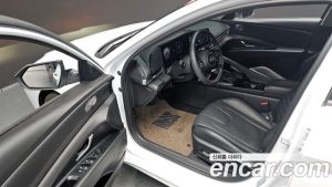 Hyundai AVANTE 1.6 2026 года из Южной Кореи