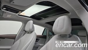 Mercedes-Benz EQE EQE350+ 2023 года из Южной Кореи