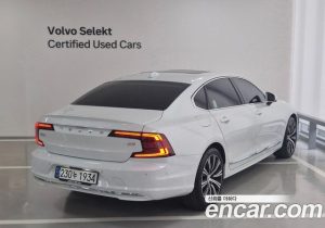 Volvo S90 B5 ULTIMATE Bright 2024 года из Южной Кореи